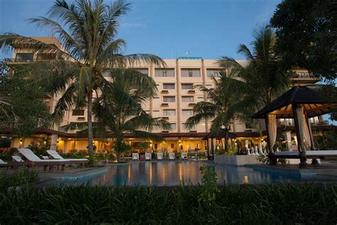 Gambar The Jayakarta Suites Hotel